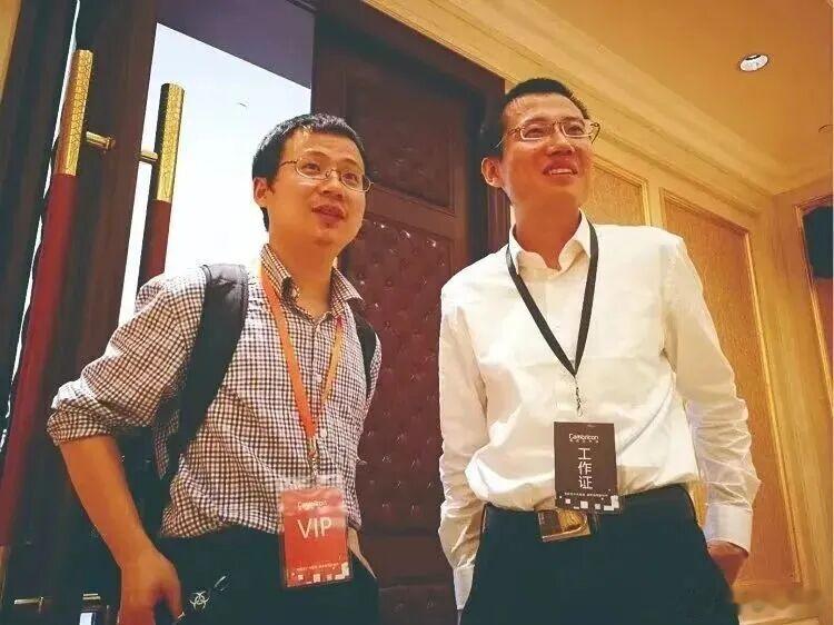 江西80后兄弟，干出万亿芯片王国陈云霁（左）、陈天石（右）作者 | 邱鑫浩来源 
