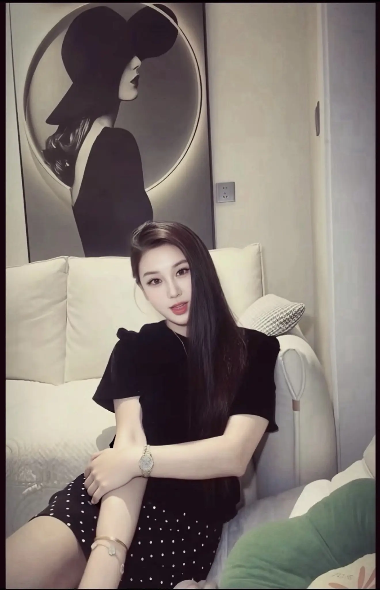 “果然又失眠了，不是不想睡，而是睡不着，至于为什么，我也不知道，反正就...