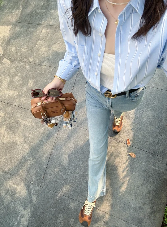 张曼玉同款我也穿上了！穿衬衫的早秋好舒服！