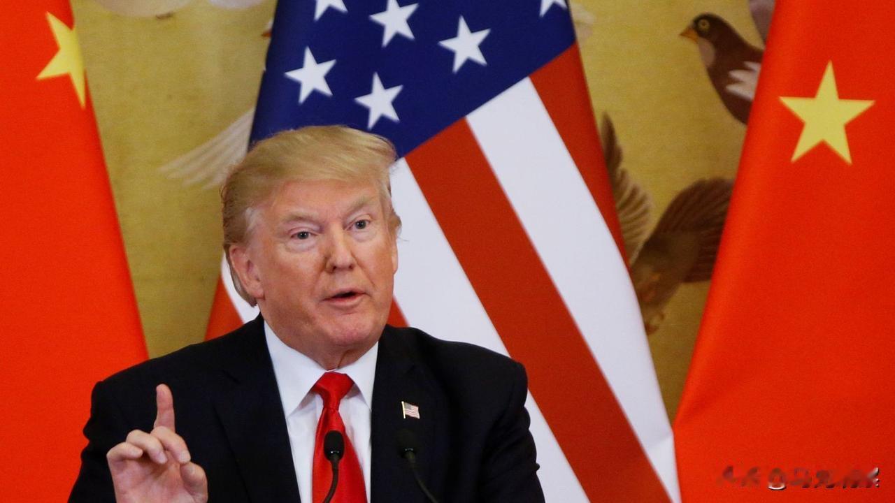 特朗普再次对中国放狠话了，正在竞选2024年总统的特朗普对外表示，如果他连任总统