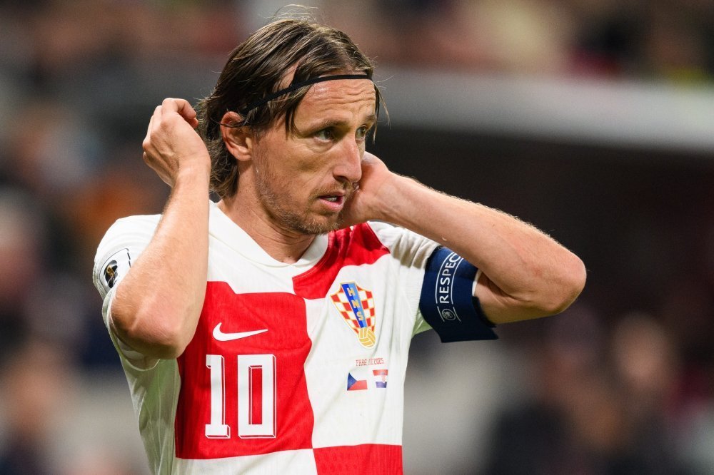 【Antonio Vitiello】 🎉 卢卡·莫德里奇🇭🇷第13次当选克