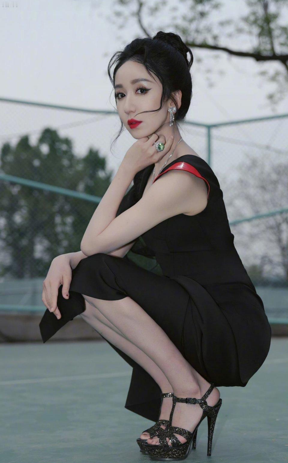 娄艺潇～～明星妆容大赏明星同款娄艺潇 娄艺潇开始演短剧了 ​​​