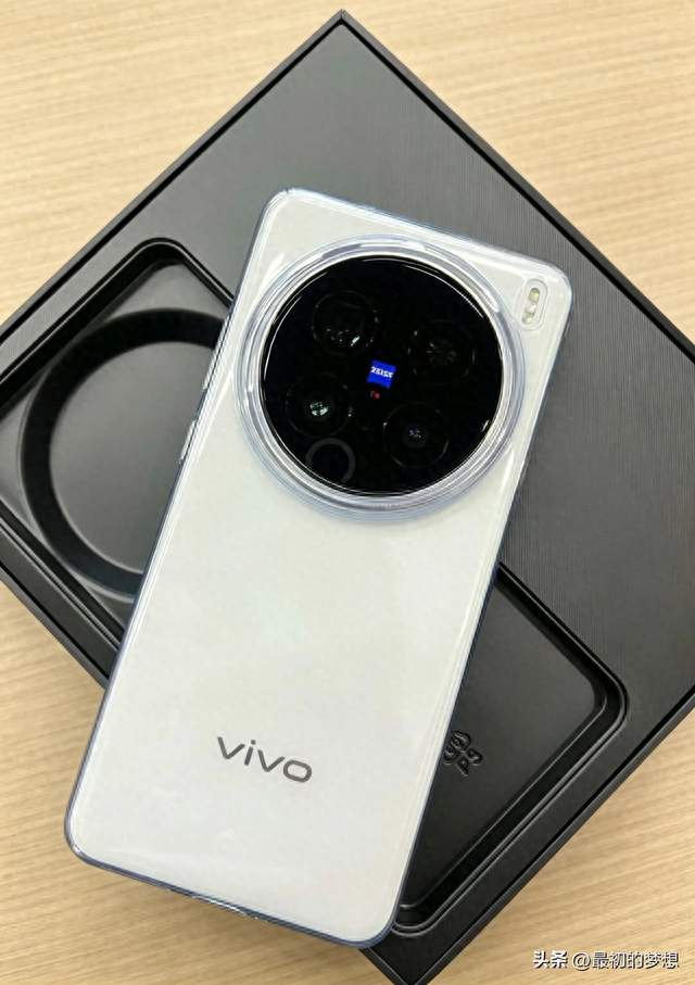 实测vivo X200 Pro！大存储别乱买，哪些人适合入手？哪些人绕道？