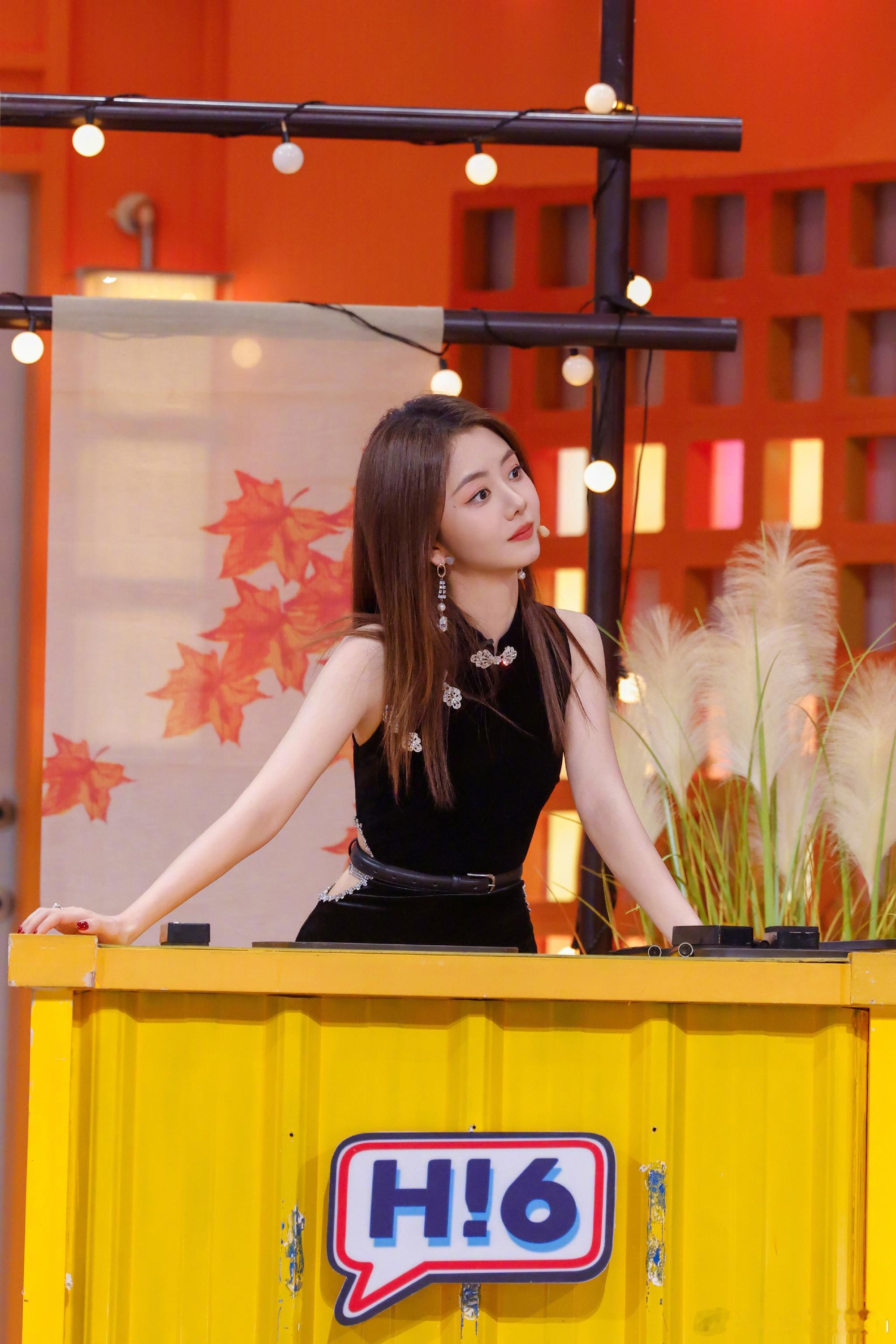 谭松韵做客你好星期六，宝贝玩得好开心呀~ ​​​