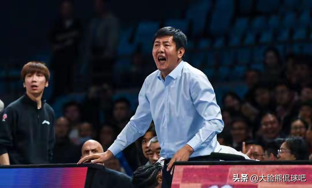 丁伟辞去总教练职务，这是彻底撸光了啊！
今天传来丁伟最新消息，丁伟因身体原因，主