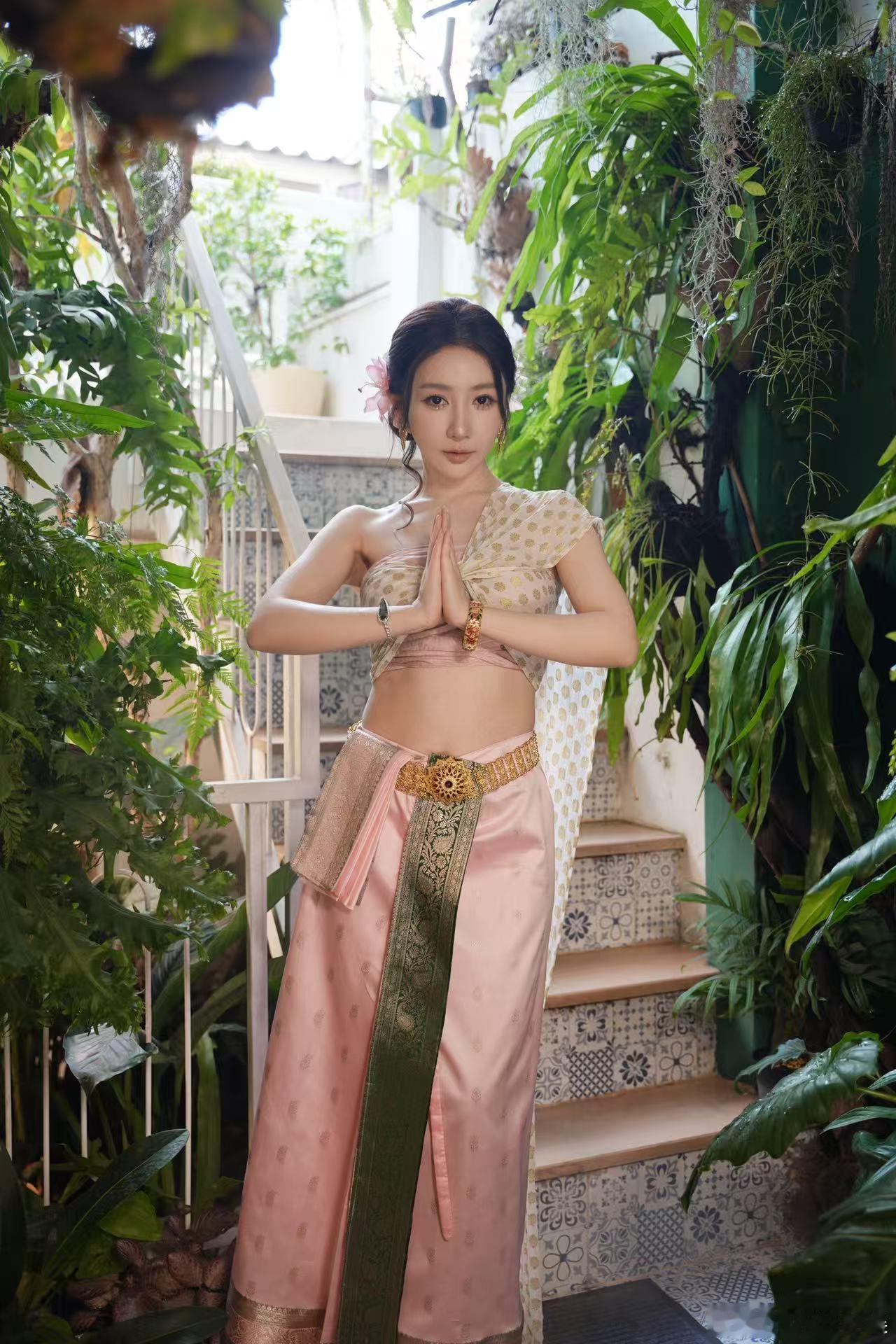 崔千金逐玉中最大恋爱脑 谁看《逐玉》不被崔千金气到！手握王炸剧本，偏偏恋爱脑上头