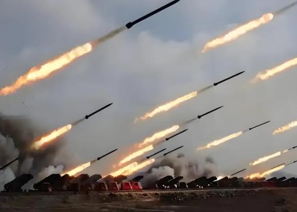 伊朗取得重大战果！
3月8日，伊朗伊斯兰革命卫队宣称：“已使用高精度导弹，对科威