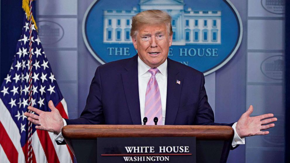 美国四月份最新民生经济数据已经出炉，核心民生指标直接跌破数十年底线，普通家庭日常