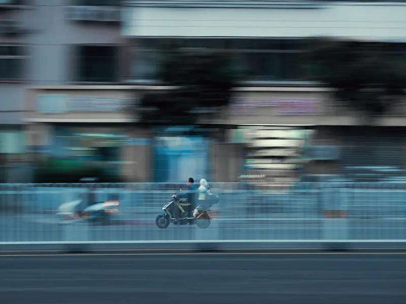 奔波更是为了不留遗憾，让自己活得有价值，灵魂发光。所以，别迷茫，这些就是奔波的意