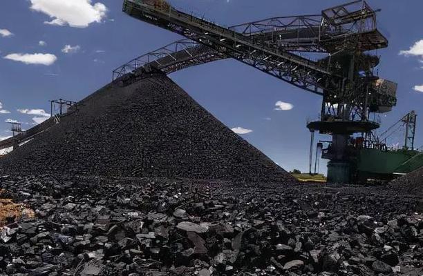 特朗普突然摊牌了！美国众议院高票通过法案，要把中国大陆踢出G20和国际清算银行。