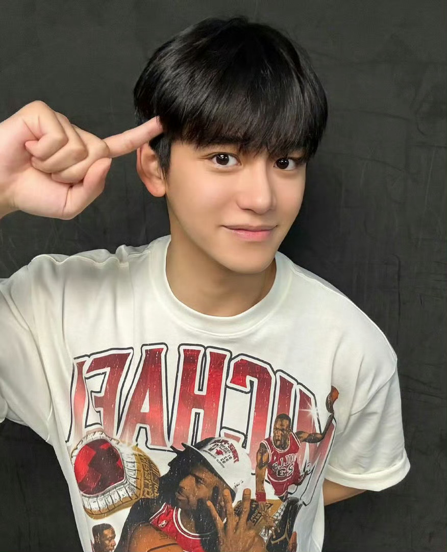 黄旭熙 可以爆料了吗所以是sm放弃lucas？破罐子破摔背刺前队友