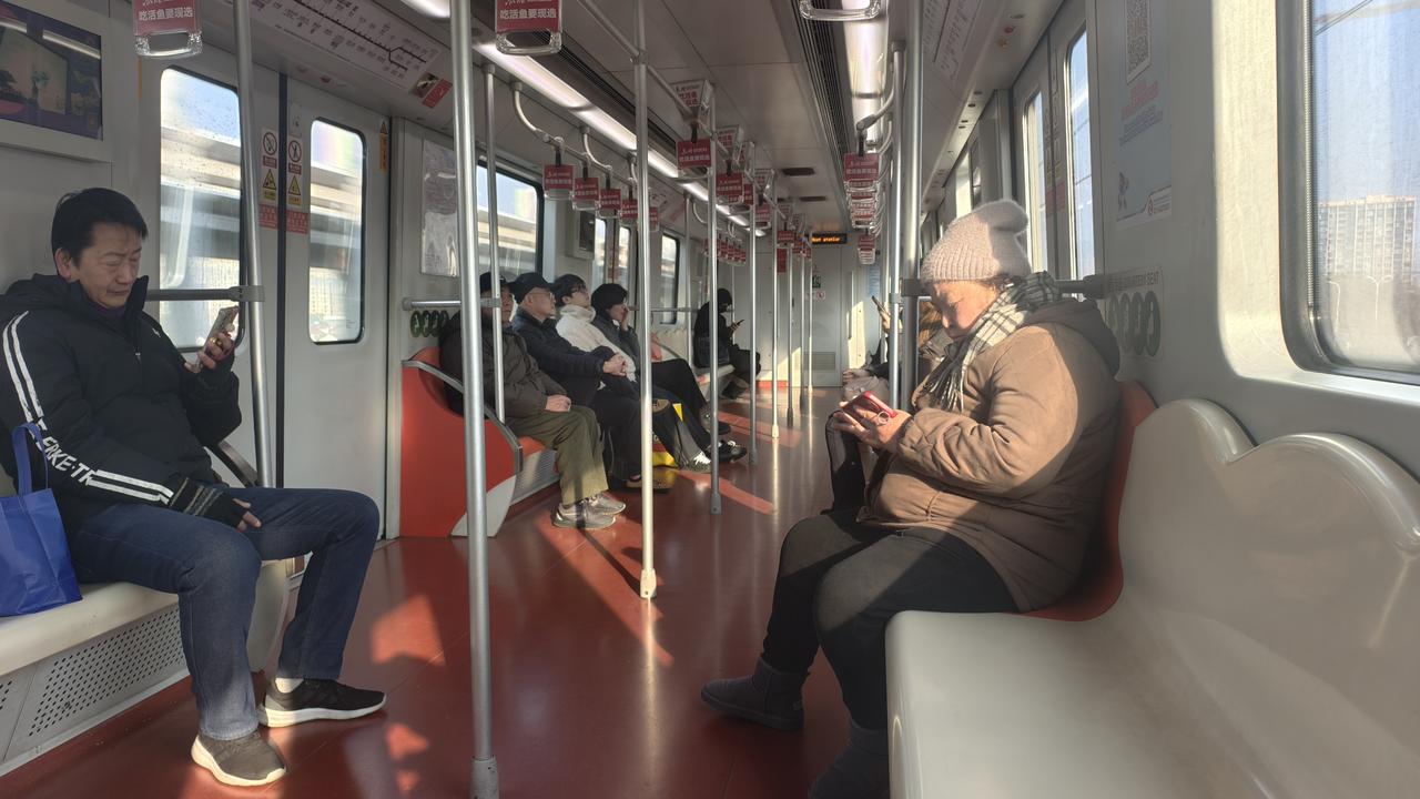 上海的春节，是游子的归乡，是城市的原色