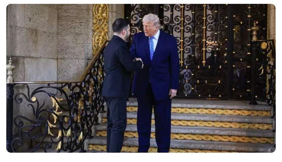 [彩虹]特朗普称刚得知普京官邸遇袭：暂无细节 坦言此事性质恶劣
 
美国总统特朗