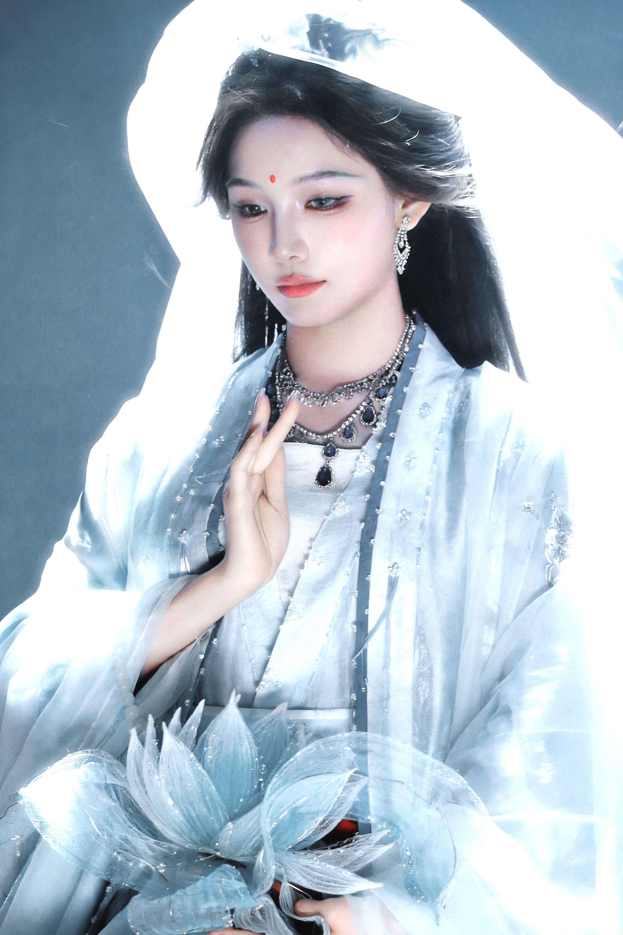 慈悲为怀|张南张南