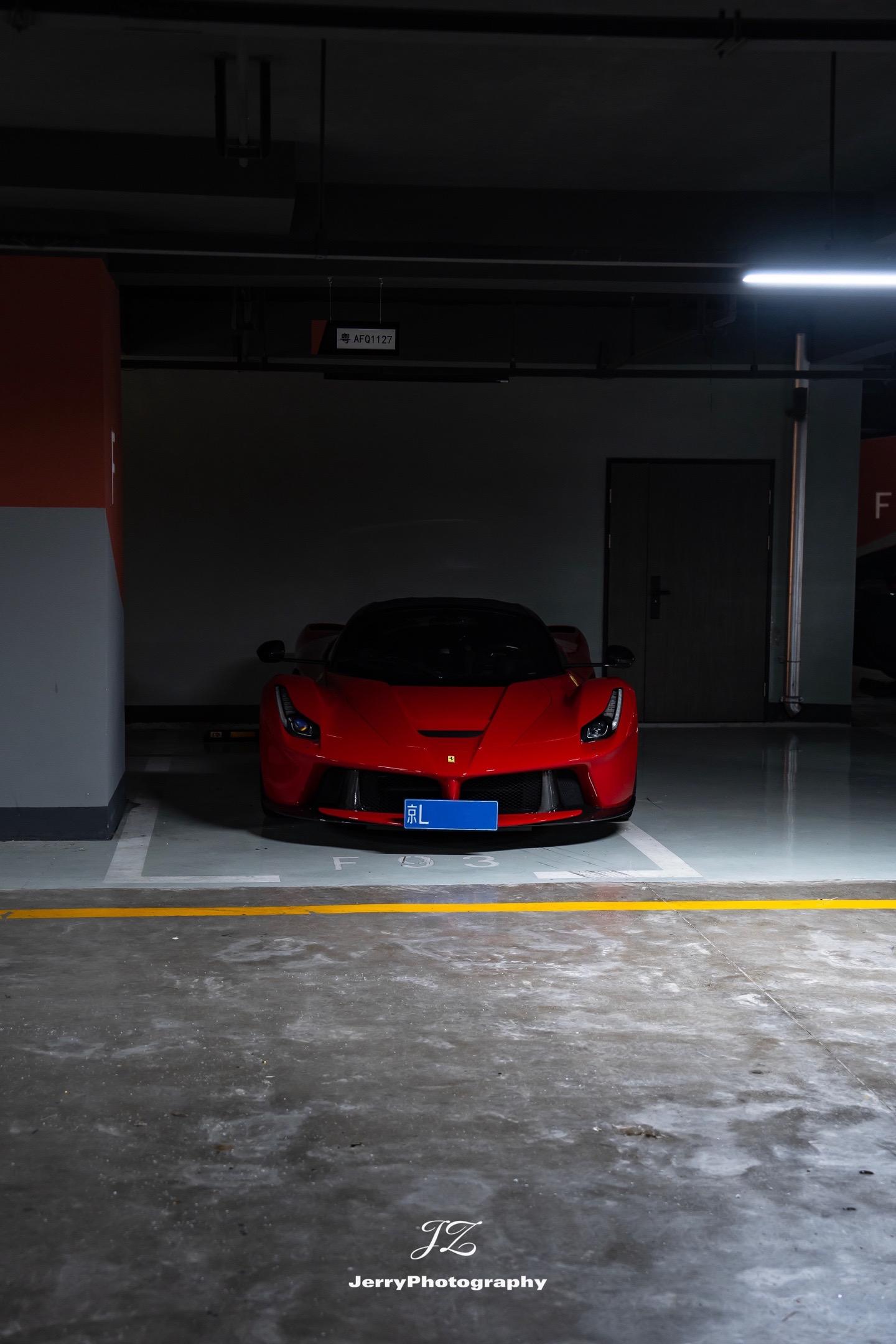 LaFerrari Aperta.拉法已经足够孤傲，何况是敞篷版