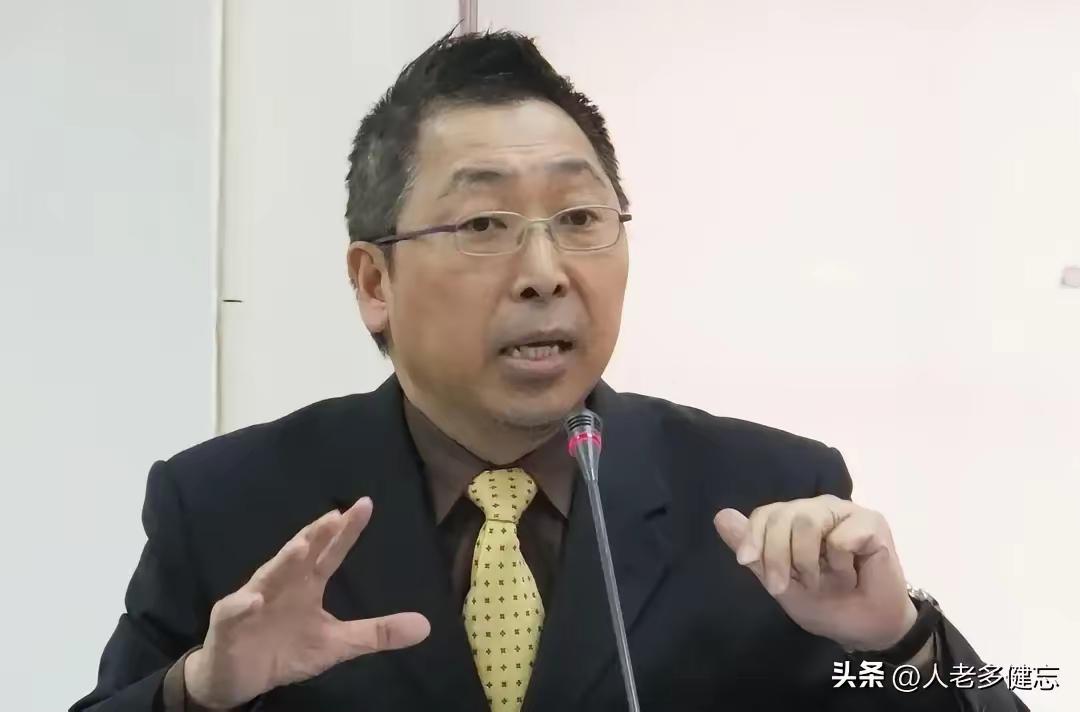 5月22日，台湾名嘴唐湘龙公开发声表态，明确指出台湾隶属于中国大陆。他喊话台军，