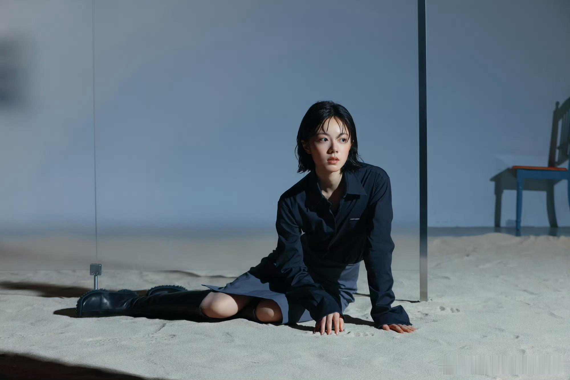赵今麦ELLE新加坡八月刊 赵今麦登新加坡《ELLE》八月刊，这已经是她海外第二