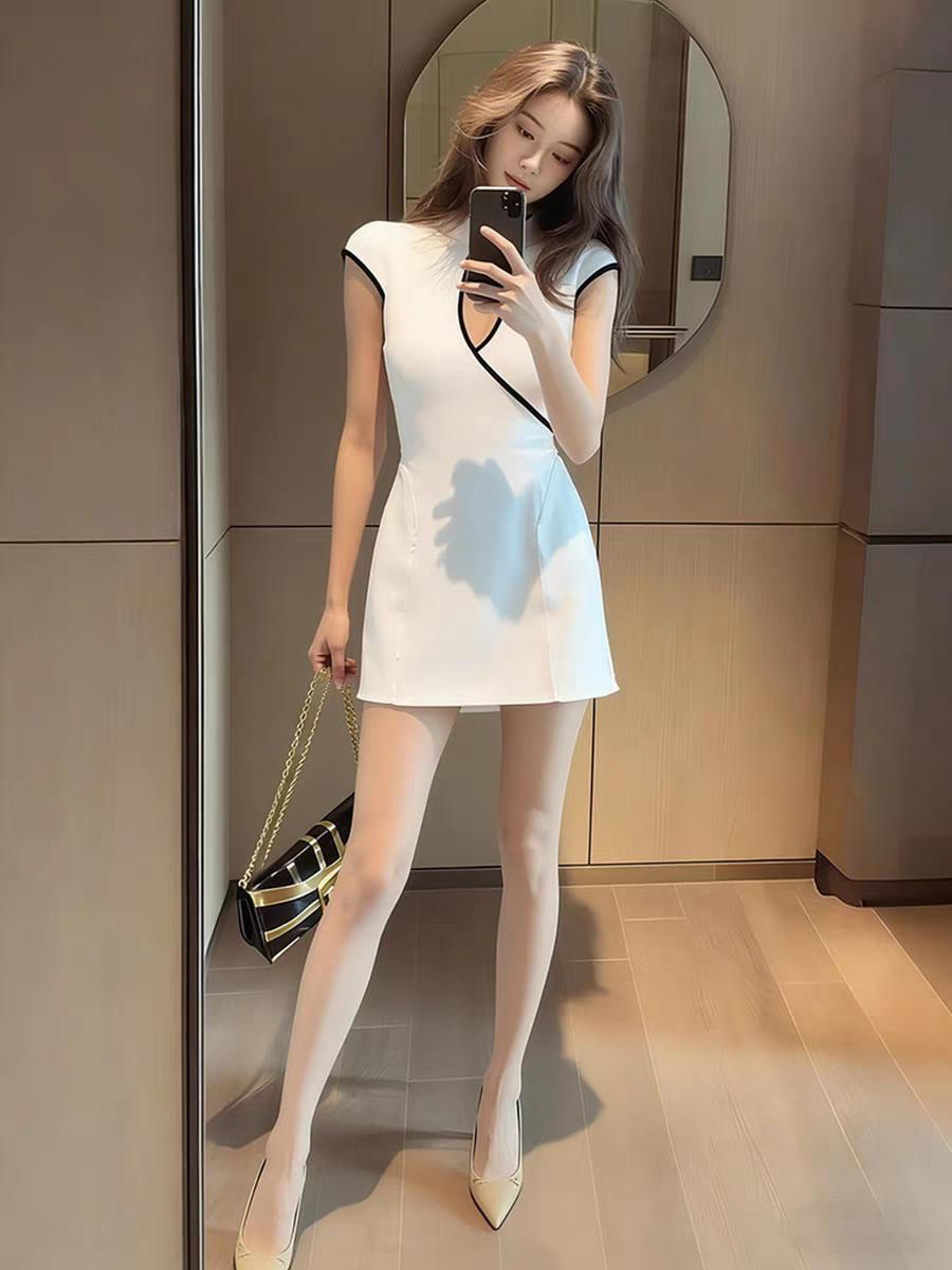 新中式花样旗袍，绝对能让你眼前一亮！美感十足！新中式潮流风格 国风新花样 时尚经