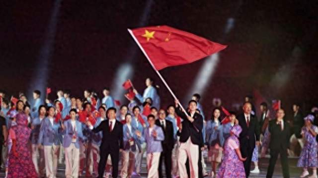 名古屋亚运会开幕式遇冷，中国队和中国香港队却“出圈”了
