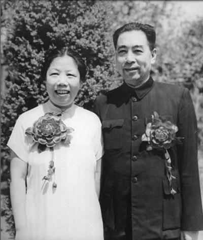 1974年，毛主席发出一条手令，结果文件下达到周总理手上时，却被他私自扣下了，直