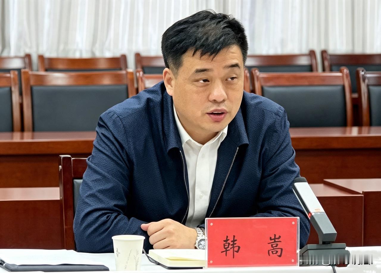 7月25日官方重磅出手，多名高官接连被查处，其中华润集团原副总经理韩嵩，直接被彻