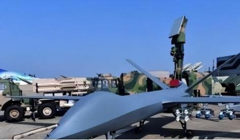 俄专家评价：中国很多武器性能超过美国，但都有一个共同缺点！中国造的新式武器越来越