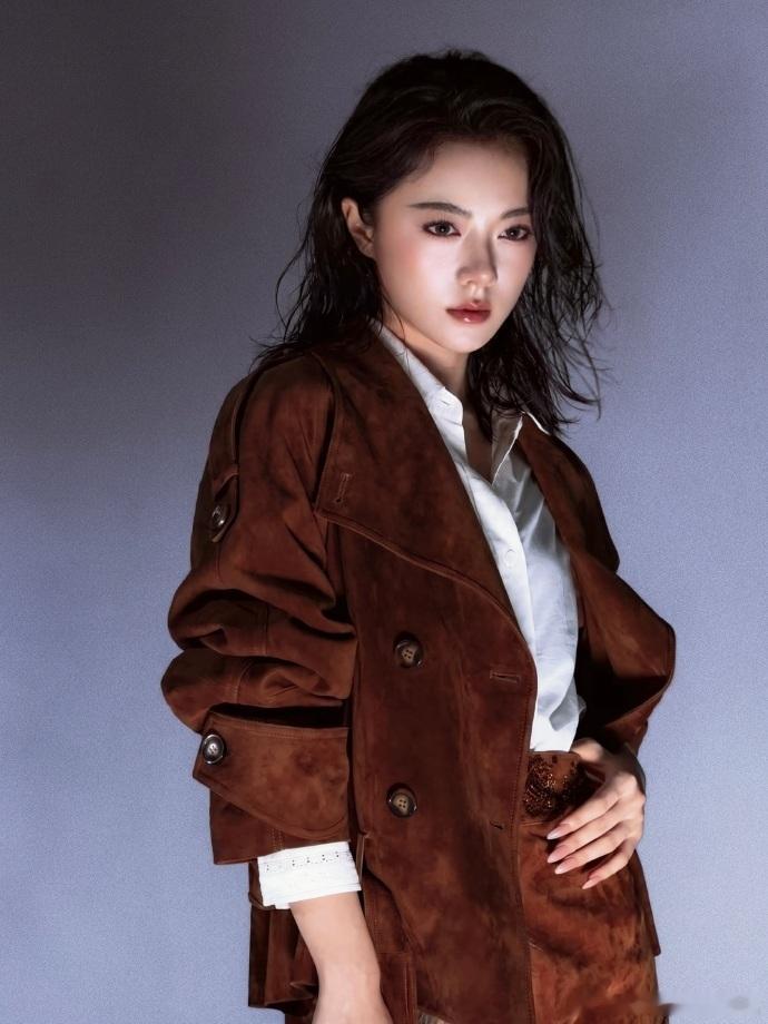 赵今麦短发美成这样了 短发太适合她了，美成这样了 ​​​