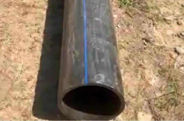 斯拉维扬斯克战火纷飞，乌克兰当局却加紧进行市政工程施工，前方吃紧后方紧吃！
  