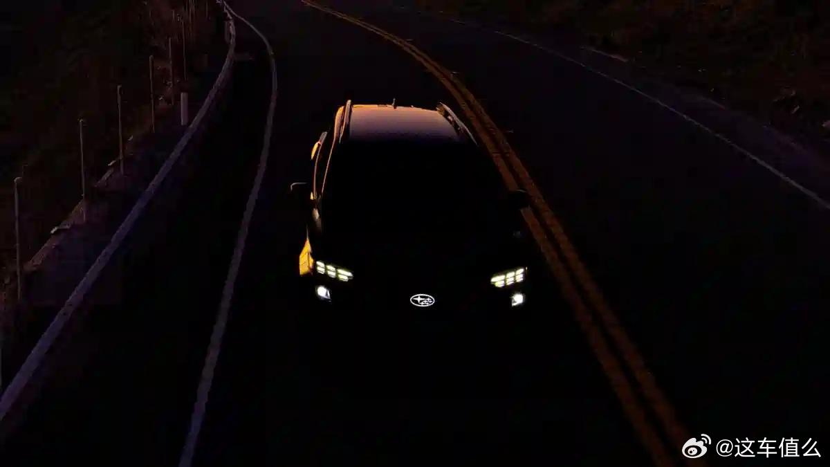 斯巴鲁最强纯电车？！据官方发布的预告，斯巴鲁第四款纯电SUV将于4月1日的纽约车