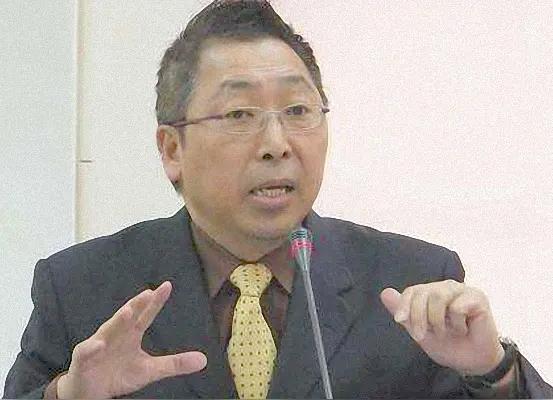 靠山崩塌军心涣散！台军反独抵制赖清德，唐湘龙喊话戳破真相
 
近期台海局势剧烈动