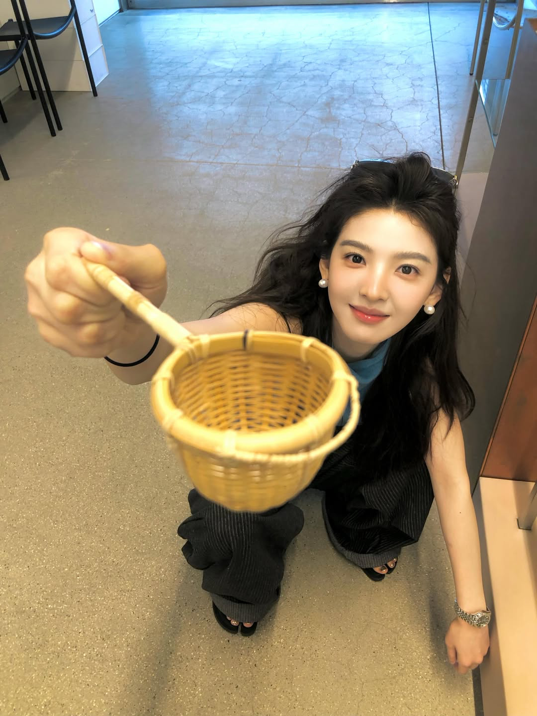 章若楠 没有一张是不美的绝美，松弛，洋气，完全女神来的！太美了 每一张都好绝！ 