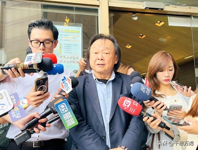 王世坚要接任沈伯洋台北市长竞选总部副主委，怎么想、怎么看都觉得荒诞可笑。
据中评