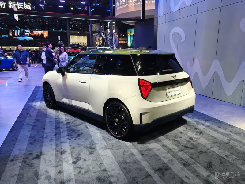 2025广州车展：MINI COOPER PAUL SMITH款亮相