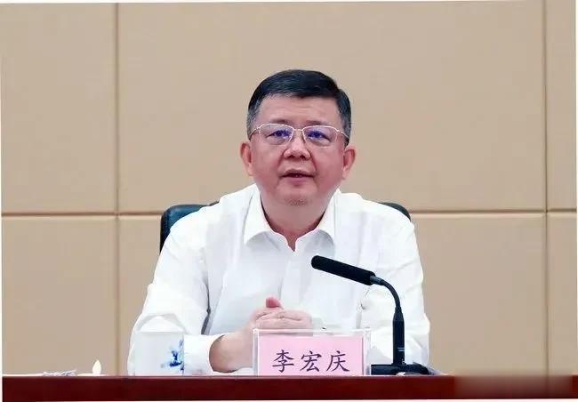 凌晨突发，广西农业农村厅“一把手”李宏庆被调查组带走接受调查！

5月30日凌晨