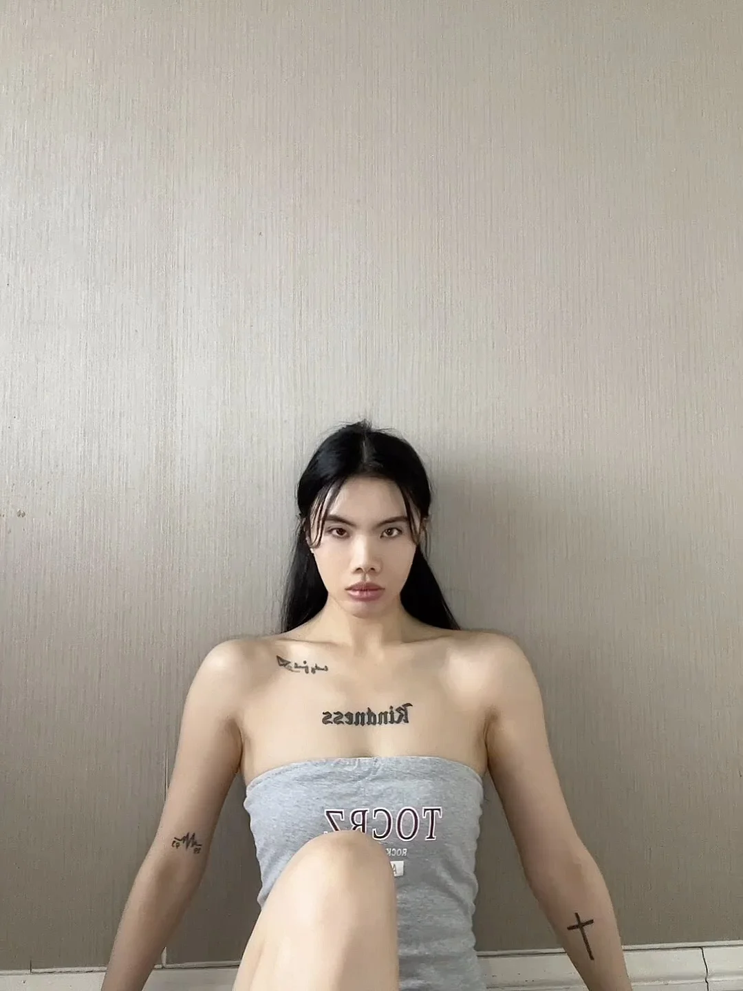 没错，健身40%+微调40%，就成了你看到的