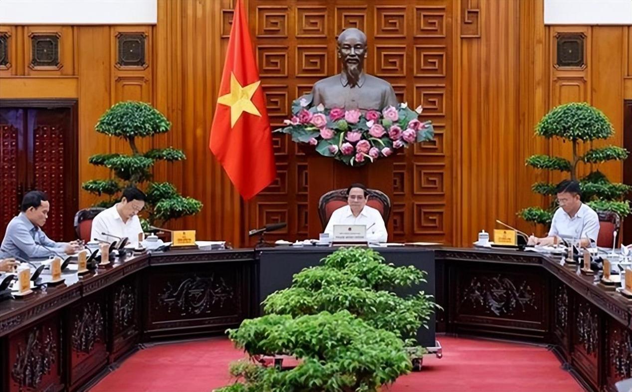 越南高铁有进展了！越南政府近日确定了南北高铁的技术方案，并计划在2035年前全线