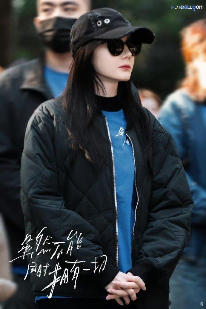 【每日组讯】迪丽热巴新剧开机 迪丽热巴《虽然不能同时拥有一切》开机，该剧为爱奇艺