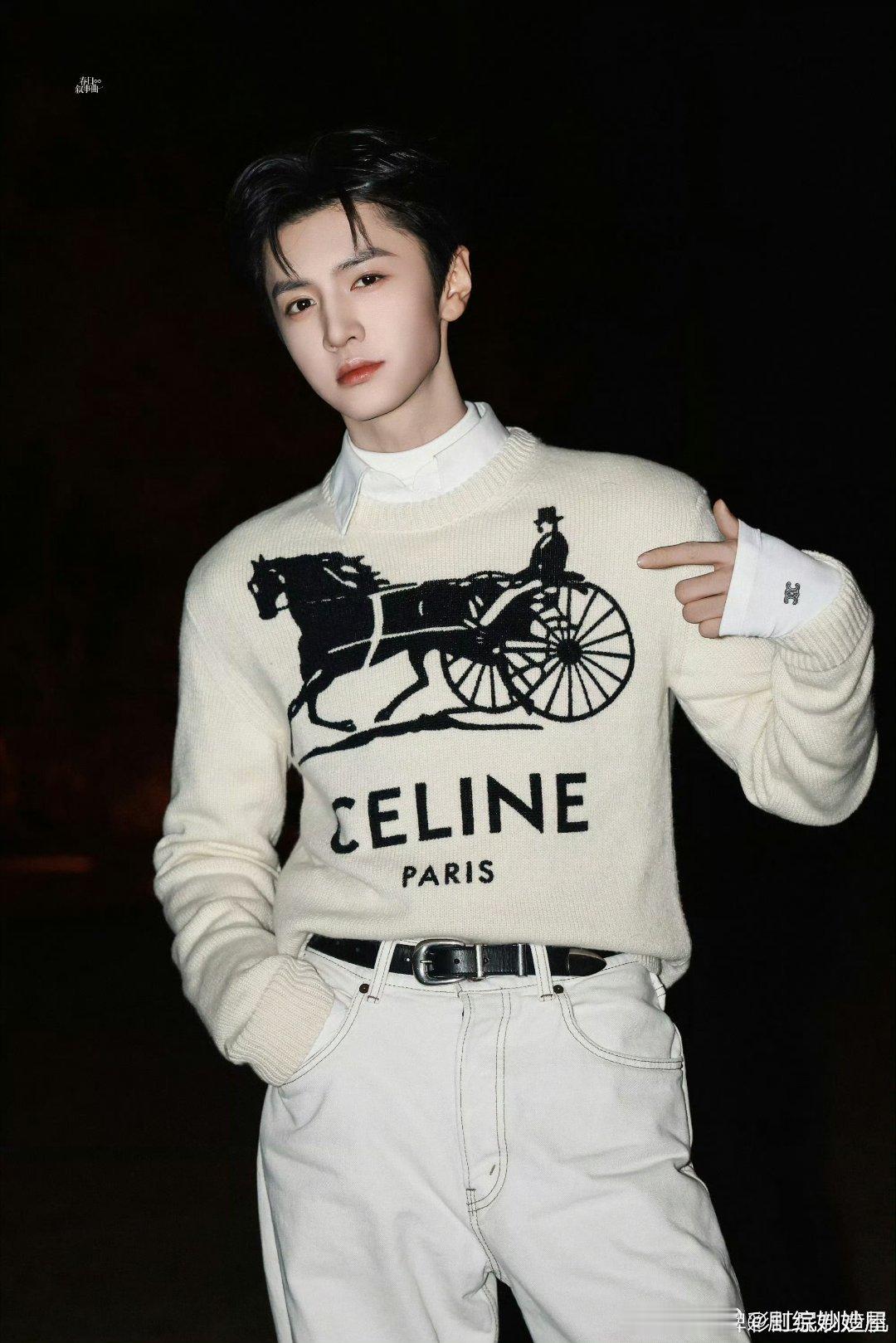 陈哲远Celine站姐出图，权威就是陈哲远的脸……陈哲远妈生颜霸