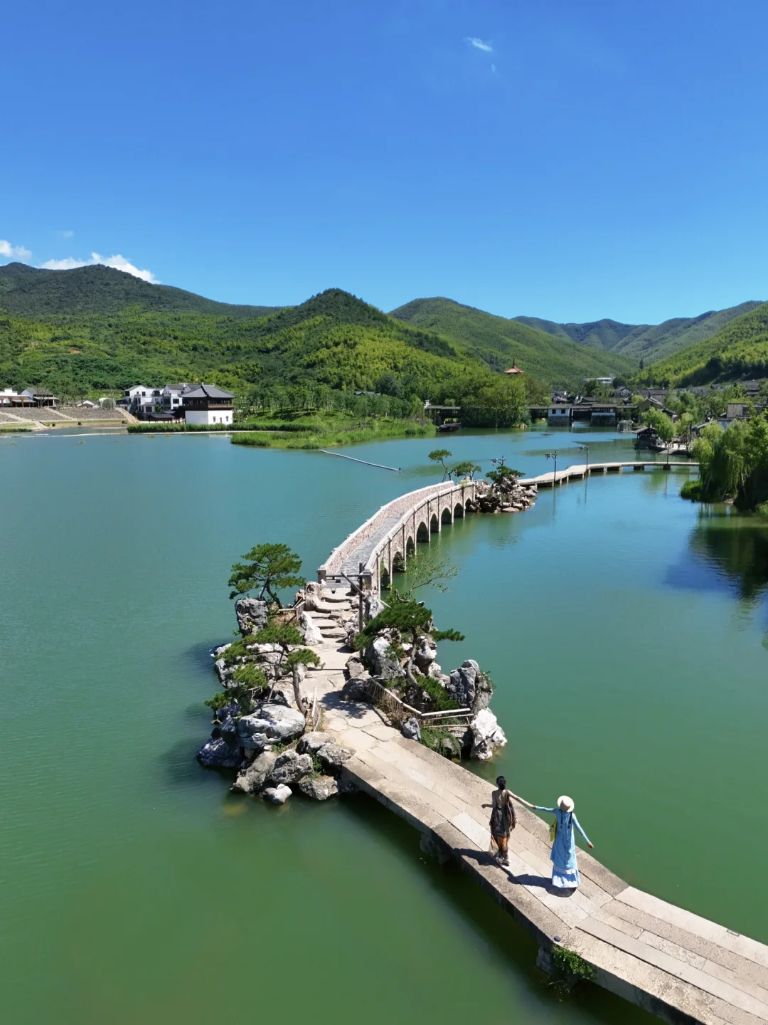 迄今为止，我最喜欢的治愈小镇出现了…live