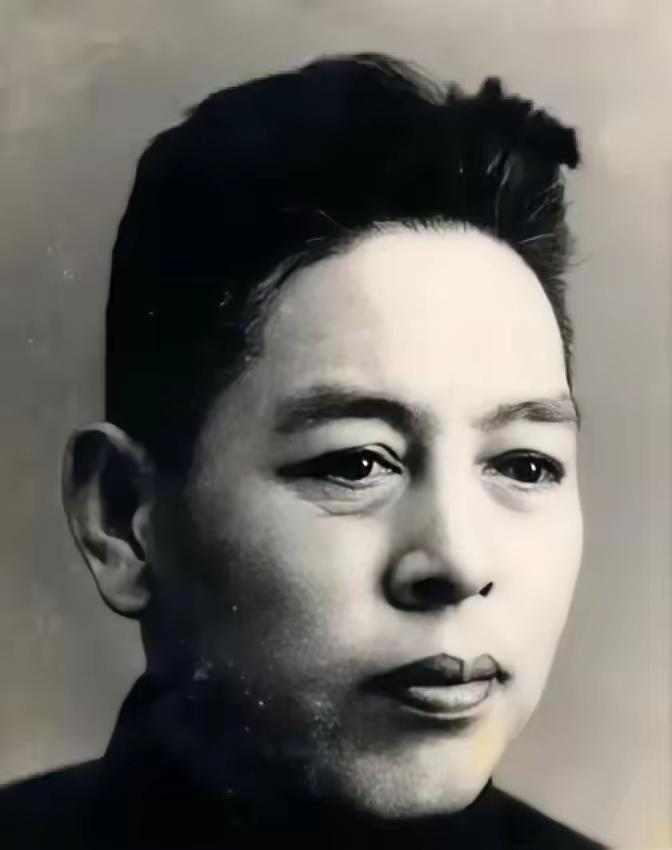 1932年，陈玉仁叛变，供出了潜伏在敌人内部的地下党员王世英，王世英得到消息后，
