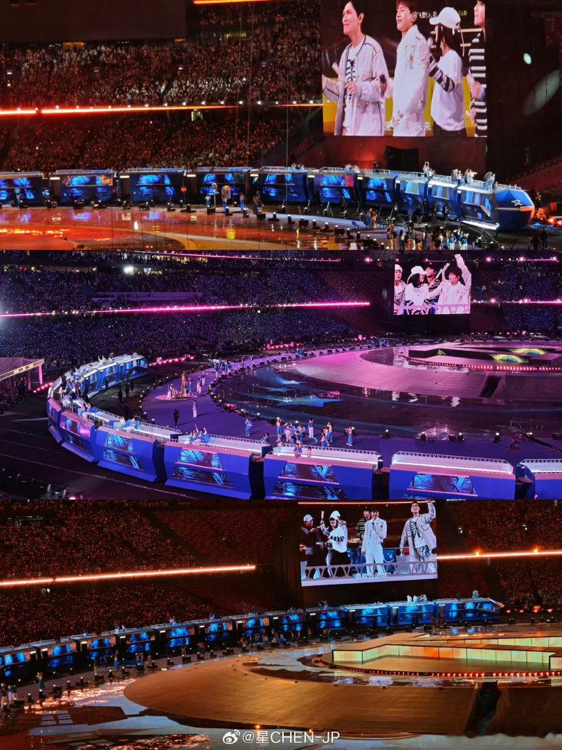 张杰说有唱歌的舞台是不容易的张杰表示演唱会结束后都会迅速关注大家的反馈，和团队在