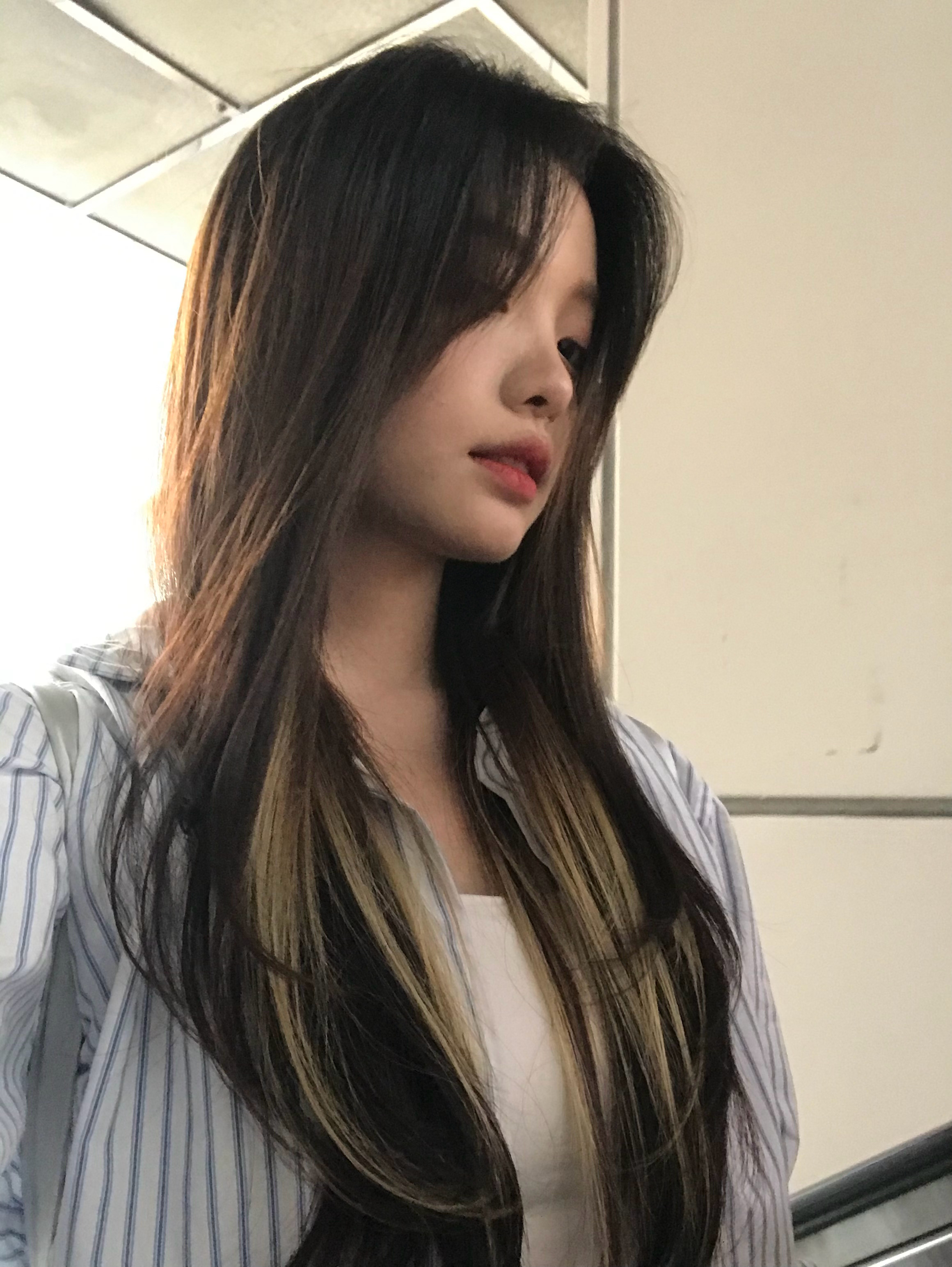 肥长沙了🤤（报复性吃辣➕吃水果中…）发点live看看找韩女tony剪了个高层次