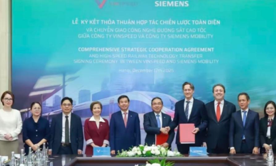 越南二十年高铁梦终于落地！选择德国西门子打造南北高速铁路，投资600亿美元，首批
