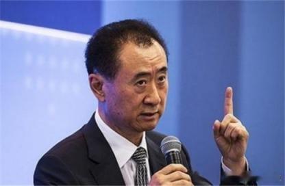 曾硬刚王健林的80后干部被查大连万达 永远都是大连足球的城市英雄！⚽️ 大连