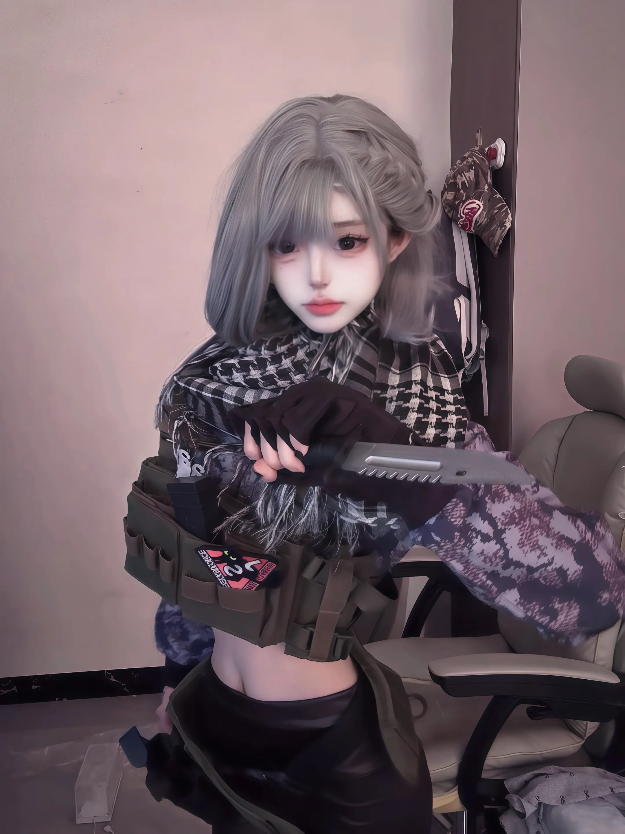 头 甲 胸挂 背包