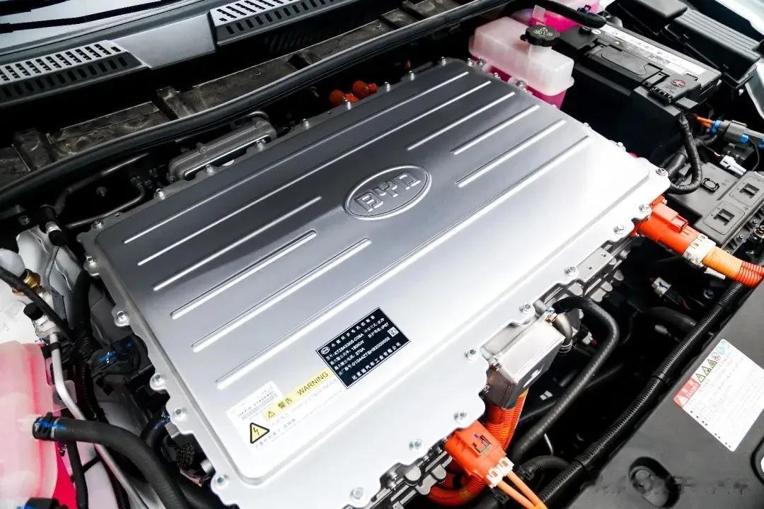 说一说你为什么喜欢电动车？
喜欢电动车无非有四个原因，我帮你们去分析一下，看你占