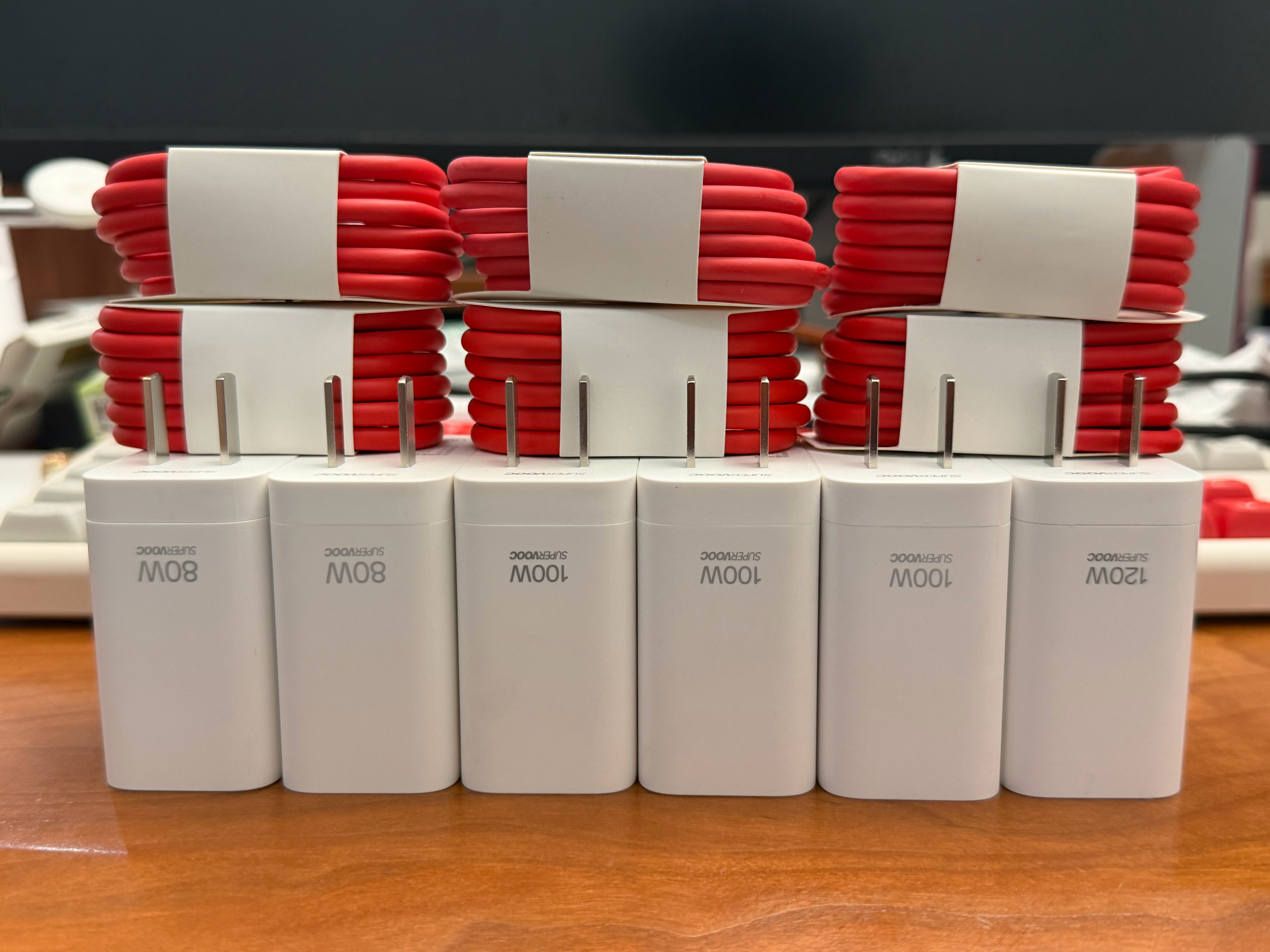 6套SUPERVOOC闪充，点赞里抽OPPO/一加通用80/100/120W随机