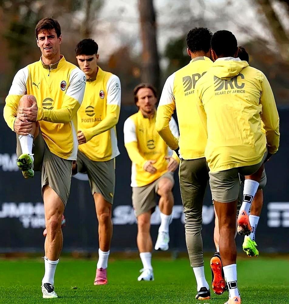 米兰冬窗补强方向定了啊！

后防线是头等大事，阿莱格里回归后打352，对中后卫的