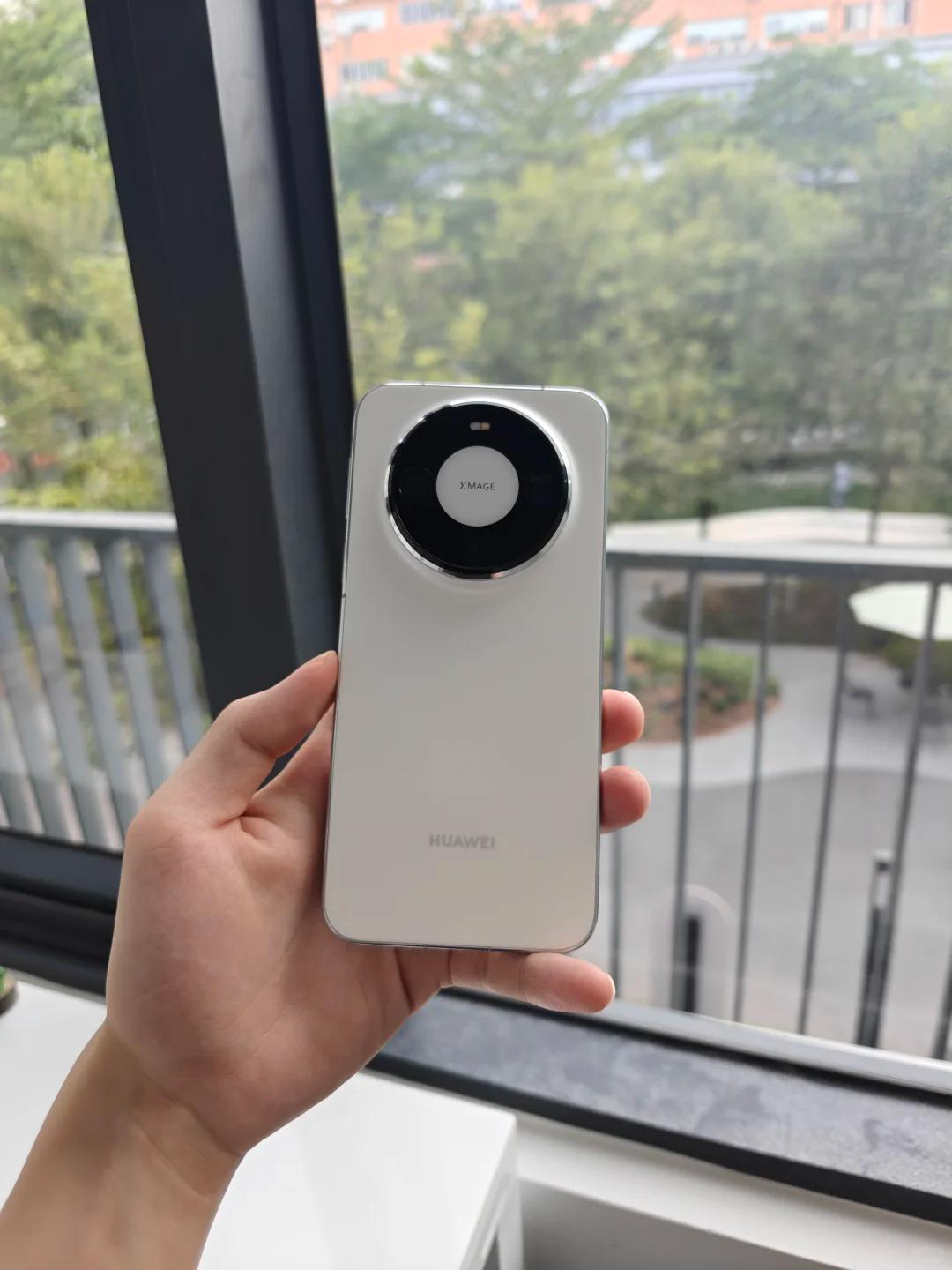 华为Mate80Pro 用了大半年，讲点实在的

我这台 Mate80Pro 已