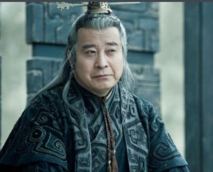 “指鹿为马”不是段子，是赵高在玩一场高危职场PUA——但真相比电视剧还扎心！
